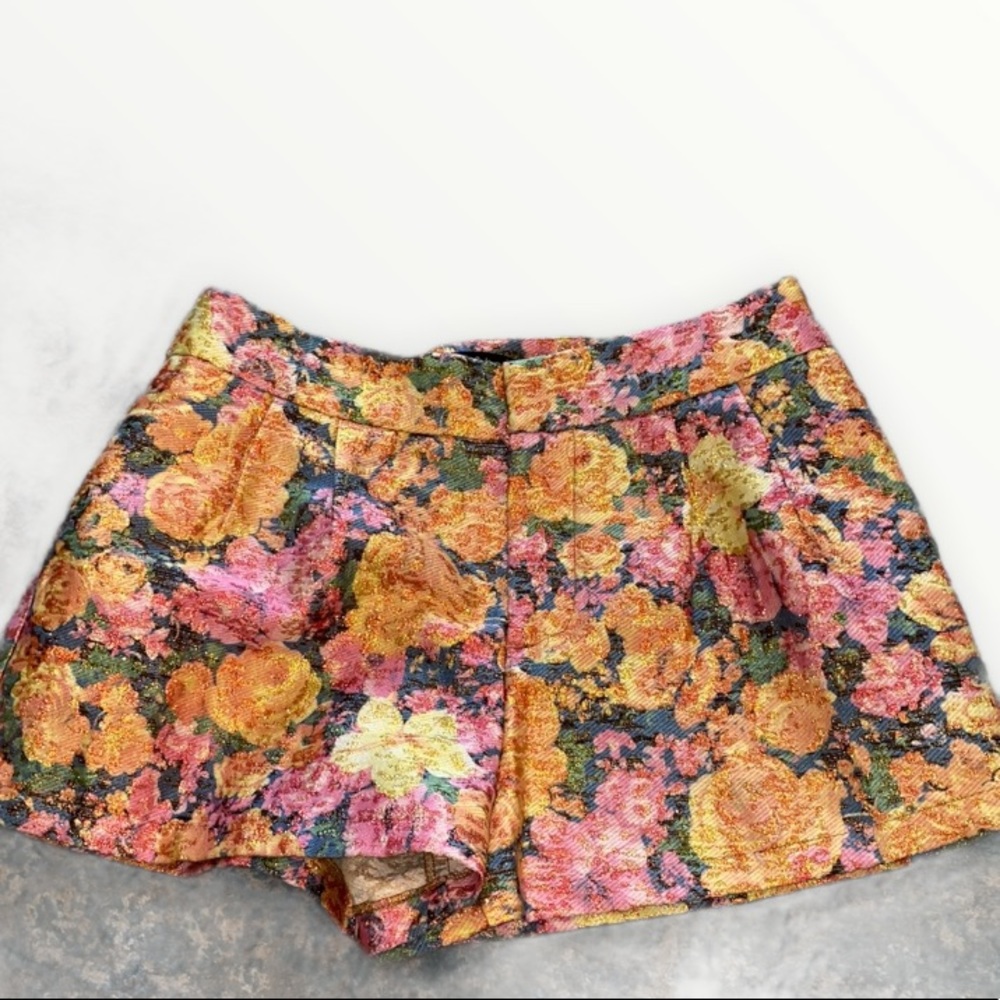 ⭐️Do & Be Floral Dress Shorts⭐️